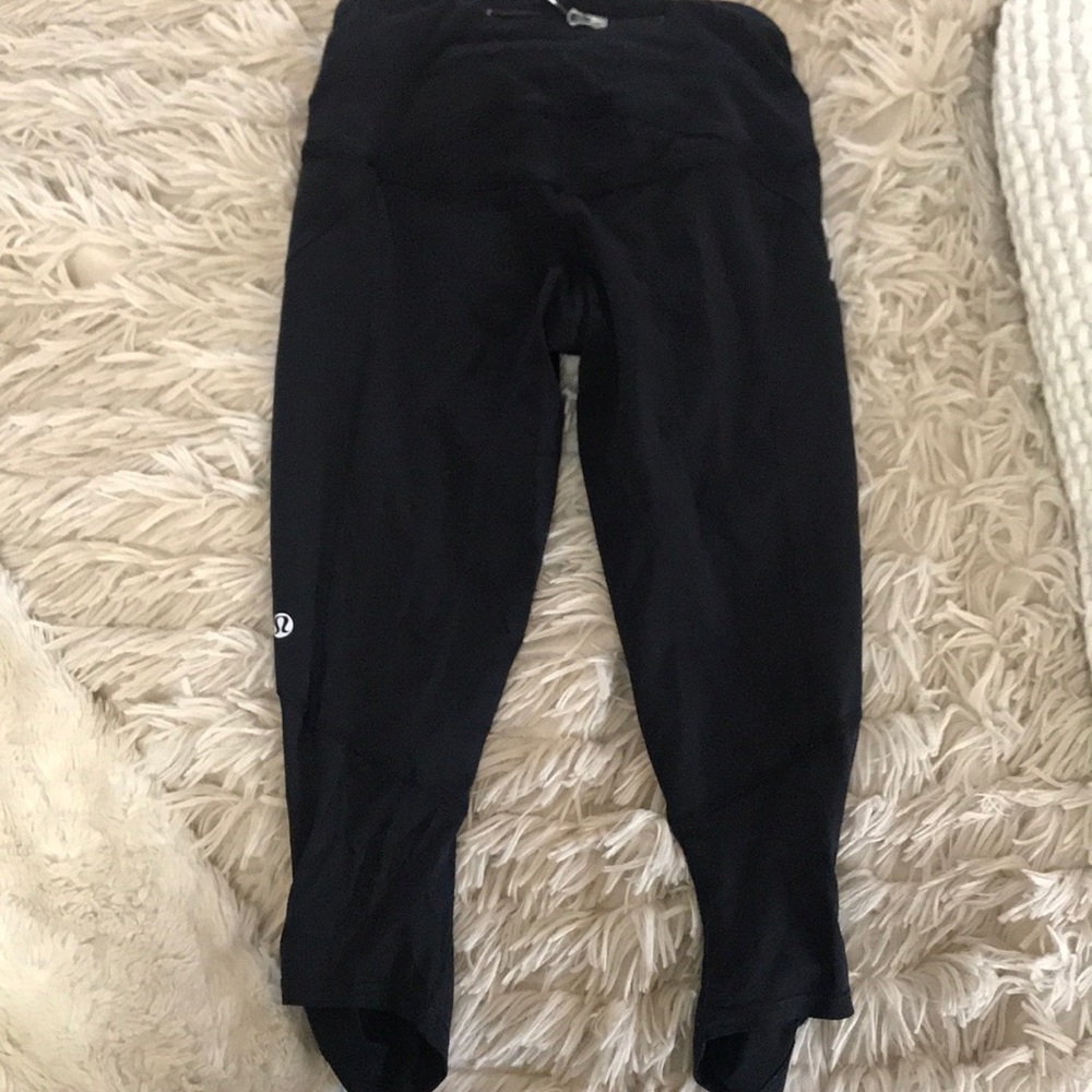 Lululemon Knee Spin Crops